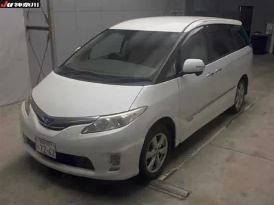 Toyota ESTIMA HYBRID