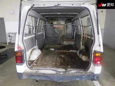 Mazda BONGO VAN
