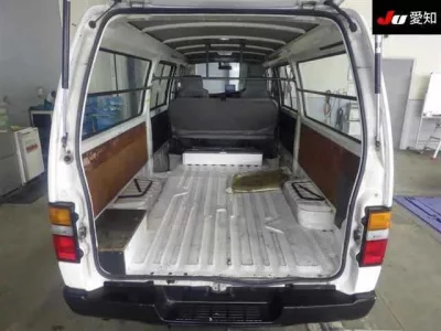 Nissan CARAVAN VAN