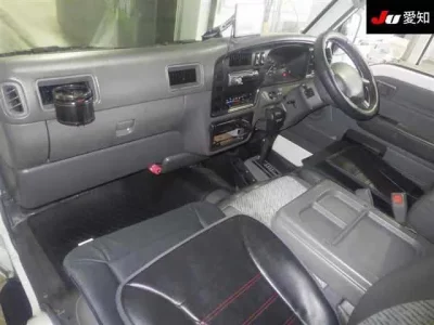 Nissan CARAVAN VAN