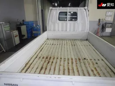 Nissan VANETTE TRUCK