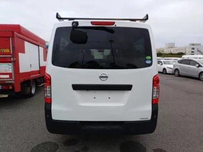Nissan CARAVAN VAN