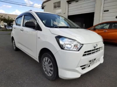Daihatsu MIRA E S