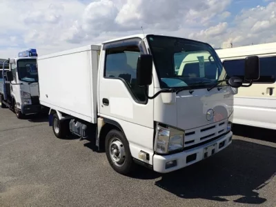 Mazda TITAN