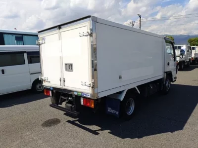 Mazda TITAN