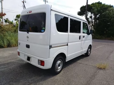 Nissan CLIPPER VAN