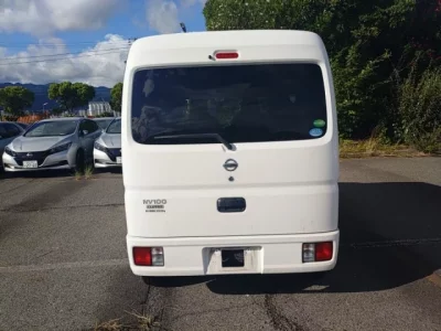 Nissan CLIPPER VAN