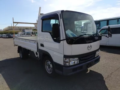 Mazda TITAN
