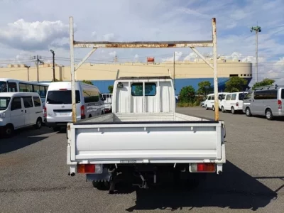 Mazda TITAN