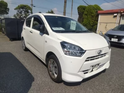 Daihatsu MIRA E S