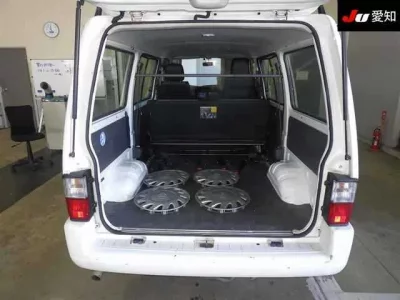 Mazda BONGO VAN