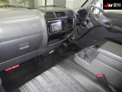 Mazda BONGO VAN