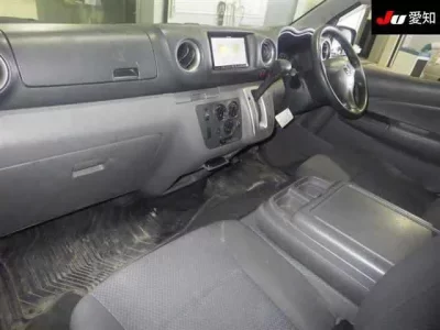 Nissan CARAVAN VAN