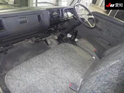 Mazda TITAN