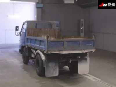 Mazda TITAN