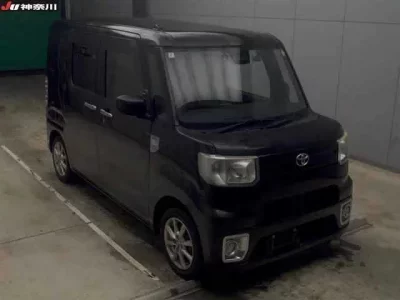 Toyota PIXIS MEGA