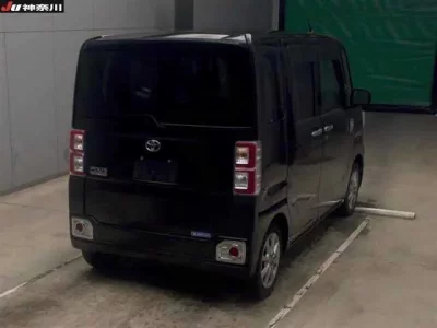 Toyota PIXIS MEGA