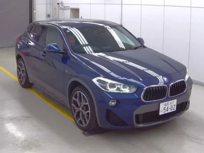 BMW X2