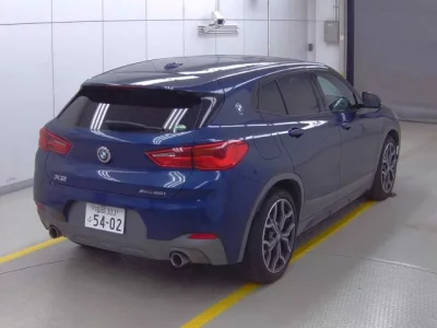 BMW X2
