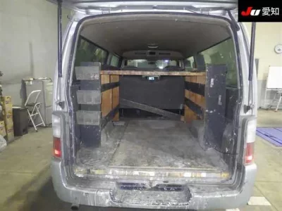 Nissan CARAVAN VAN