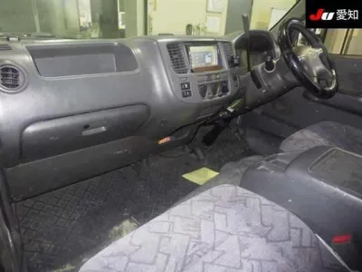Nissan CARAVAN VAN