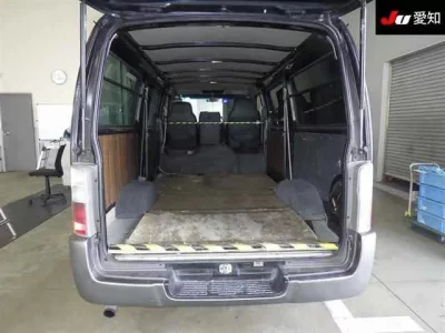 Nissan CARAVAN VAN
