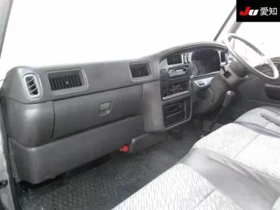 Nissan CARAVAN VAN
