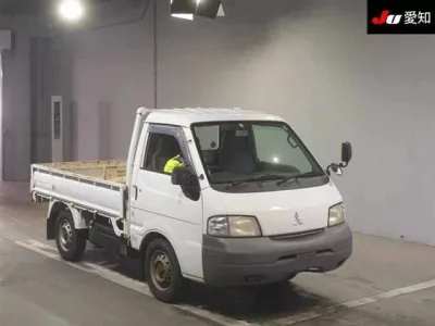 Mitsubishi DELICA TRUCK