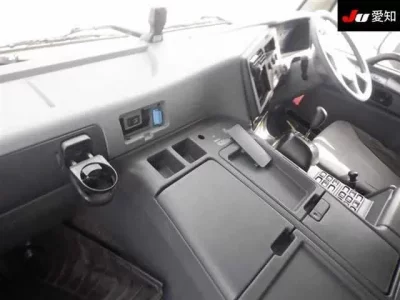 Mitsubishi SUPER GREAT