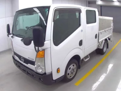 Nissan ATLAS