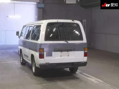Isuzu FARGO VAN