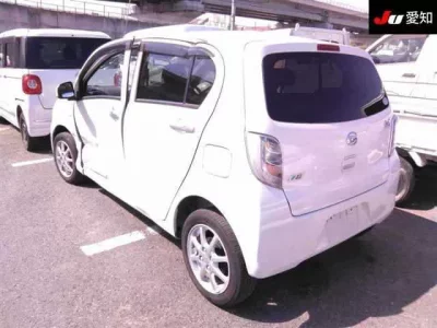 Daihatsu MIRA E S