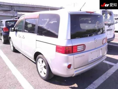 Nissan LAFESTA