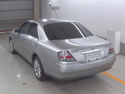 Nissan GLORIA