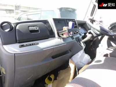Mitsubishi FUSO TRUCK
