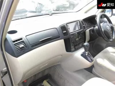 Toyota COROLLA SPACIO
