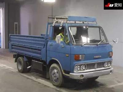 Mazda TITAN