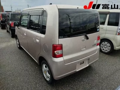 Daihatsu MOVE CONTE