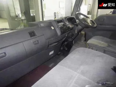 Mazda TITAN