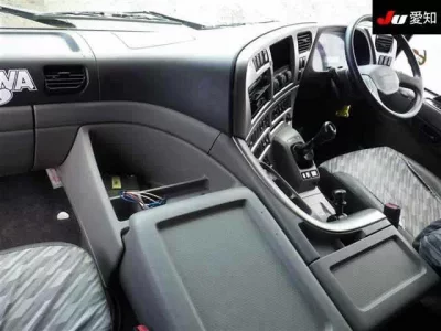 Nissan QUON