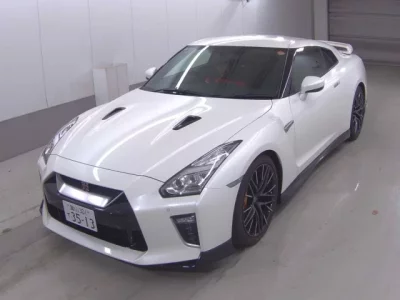 Nissan GT-R