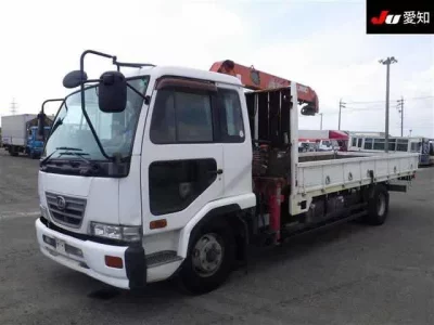 Nissan CONDOR