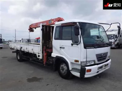 Nissan CONDOR