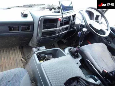 Nissan CONDOR