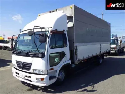 Nissan CONDOR