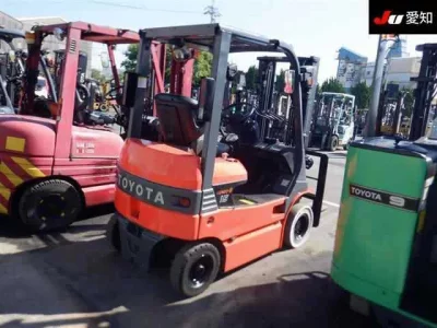 Toyota FORKLIFT