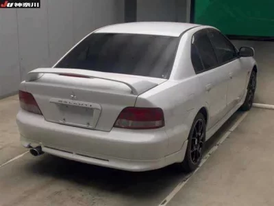 Mitsubishi GALANT