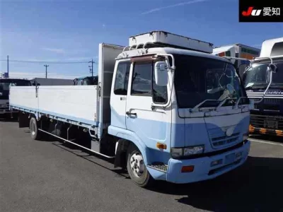 Nissan CONDOR