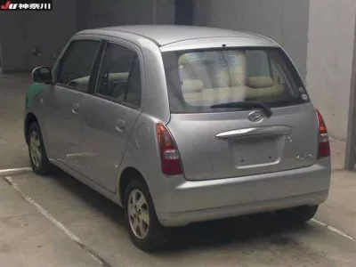 Daihatsu MIRA