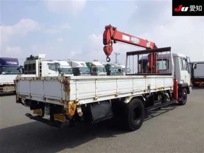 Mitsubishi FUSO FIGHTER